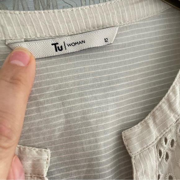 TU Size 12 Bohemian Broderie Anglasie Beige Cotton Blouse - Picture 2 of 6